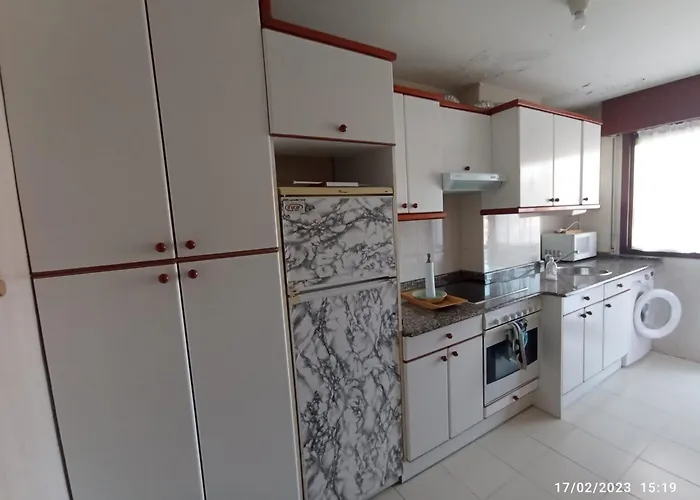 Piscina Comunitaria Y Parking En Mogro