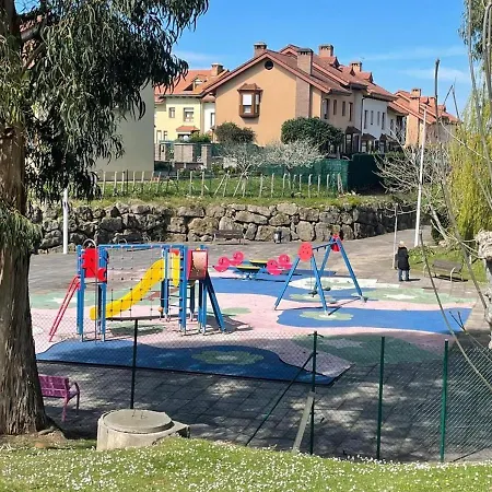 Piscina Comunitaria Y Parking En Mogro