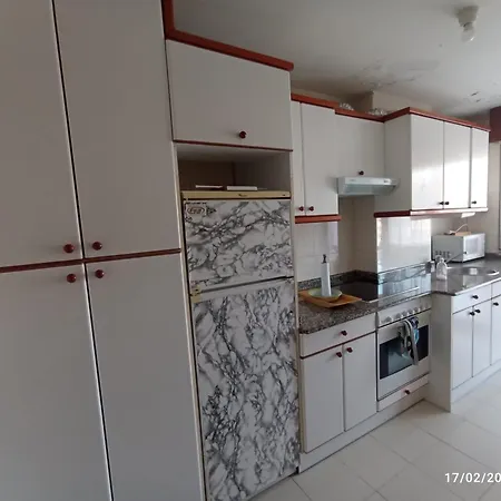 Piscina Comunitaria Y Parking En Mogro