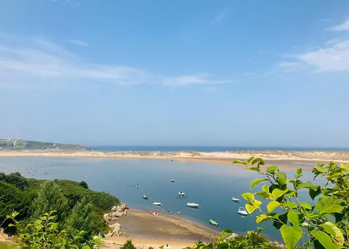 Piscina Comunitaria Y Parking En *